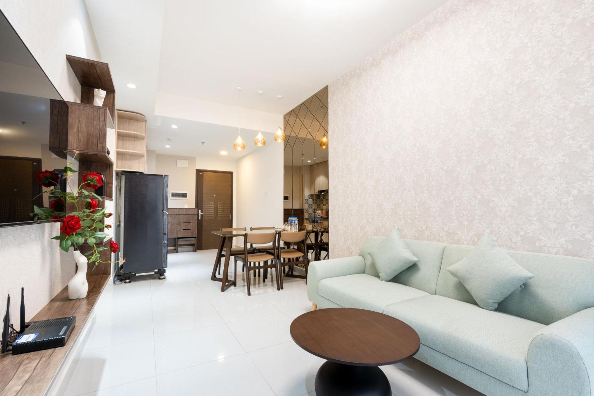 Otis - Soho District 1 - Near Bui Vien * Ho Chi Minh City