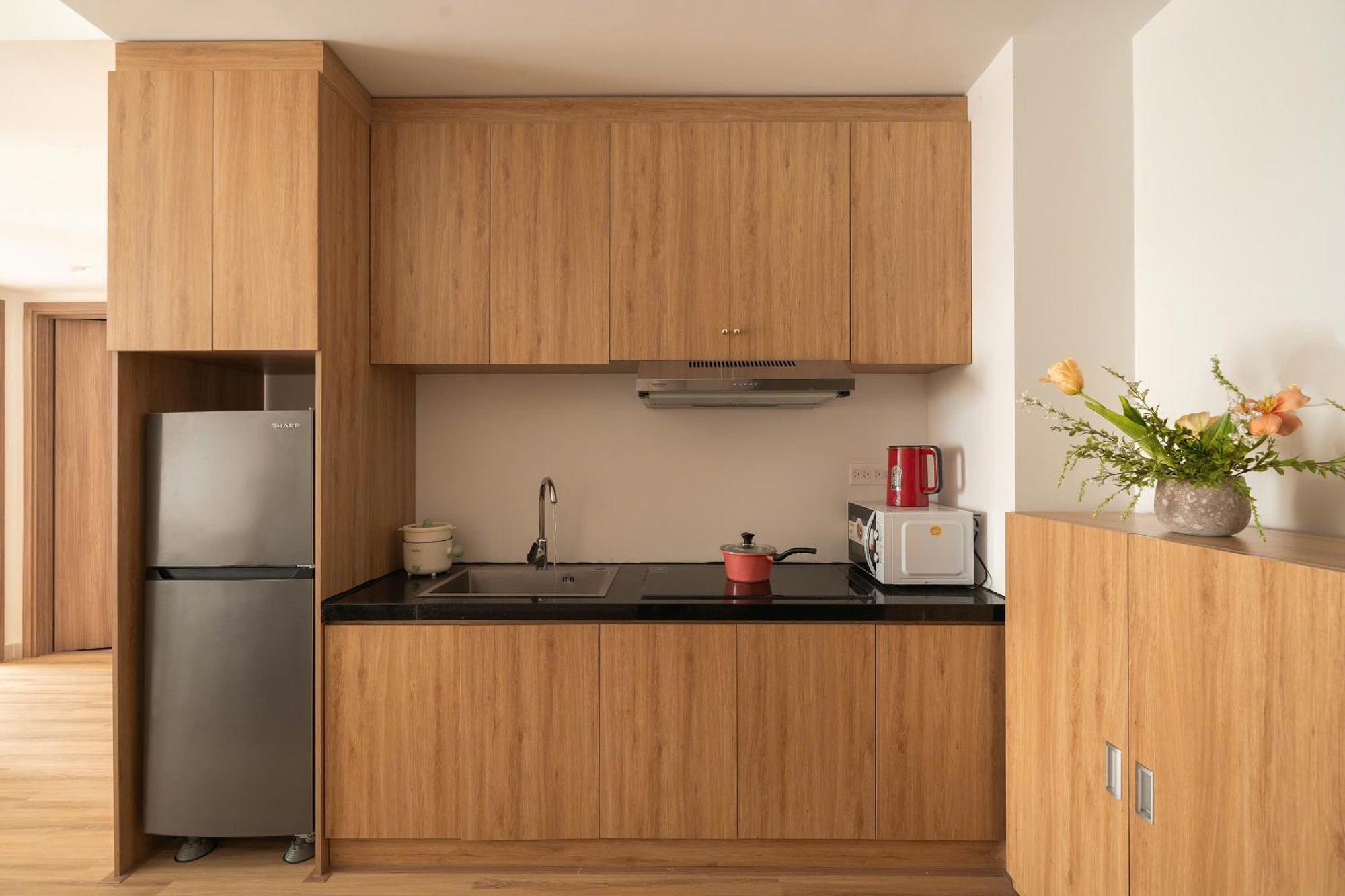 Otis - Soho District 1 - Near Bui Vien Apartment *